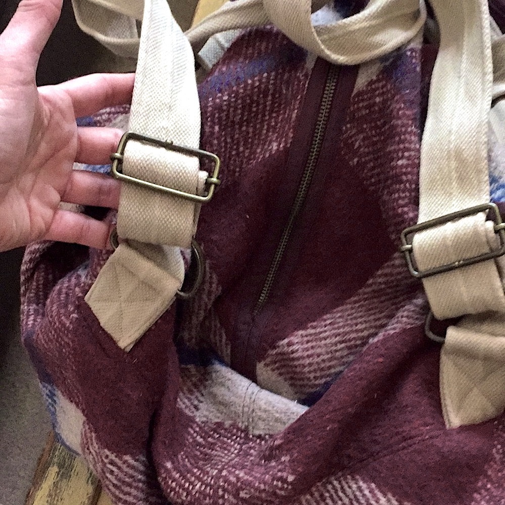 NEW FREE PEOPLE BOHO OVERSIZE BAG BACKPACK SATCHEL - Picture 8 of 9